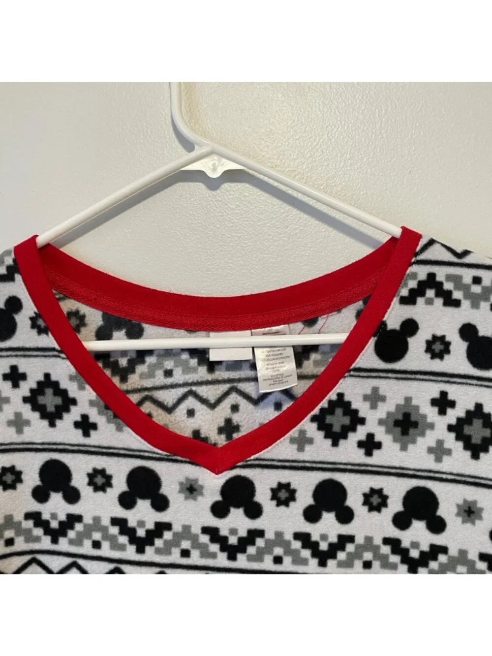 Disney Mickey Mouse Womens XL Cozy Fleece Long-Sleeve Nightshirt With Red Trim - Picture 4 of 7